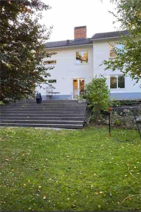 Stor Naera Till Centrala Villa *