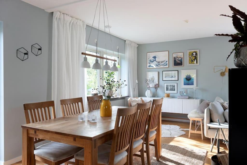 Stor Naera Till Centrala * Stockholm